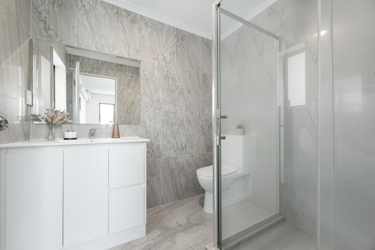 Photo of property in 5a James Laurie Street, Henderson, Auckland, 0612