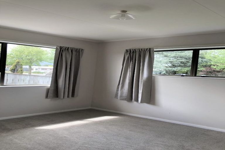 Photo of property in 55 Meadowvale Drive, Levin, 5510