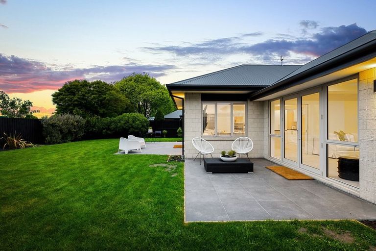 Photo of property in 5 Levinge Lane, Hillmorton, Christchurch, 8024