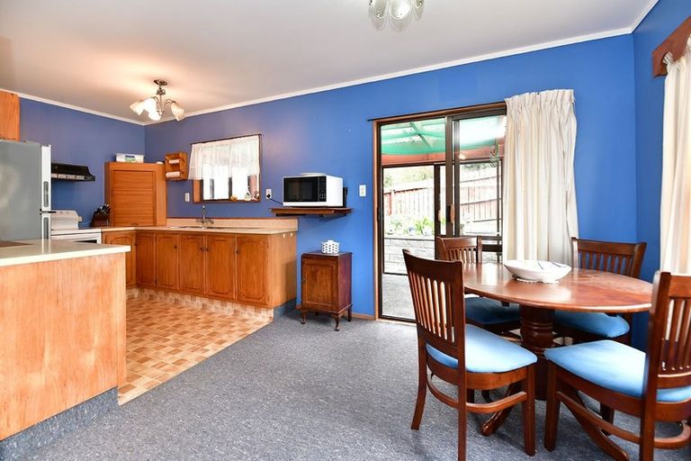 Photo of property in 1/928 Whangaparaoa Road, Manly, Whangaparaoa, 0930