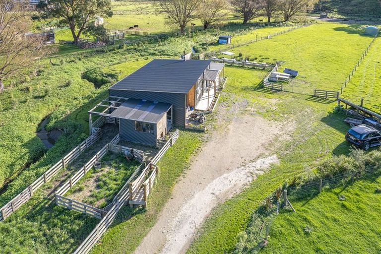 Photo of property in 461 Longacre Road, Okoia, Whanganui, 4582