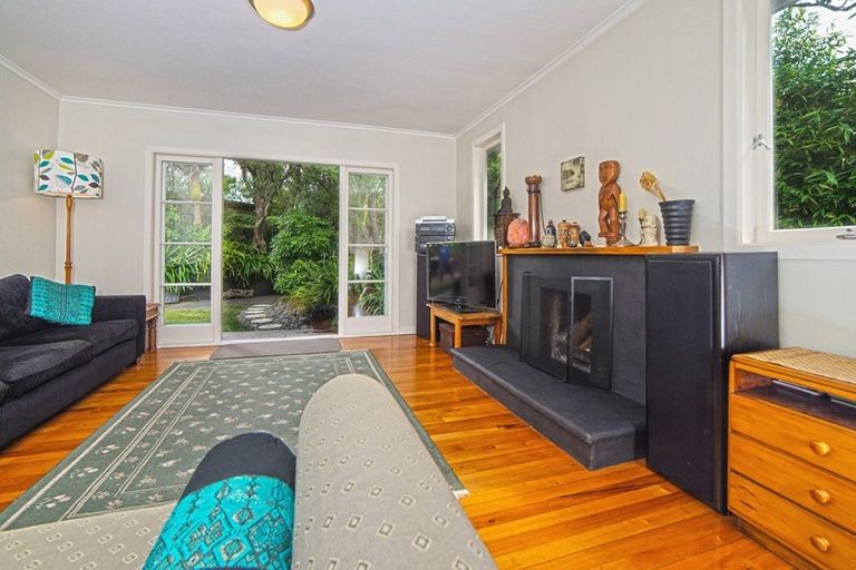 Photo of property in 193 Glengarry Road, Glen Eden, Auckland, 0602