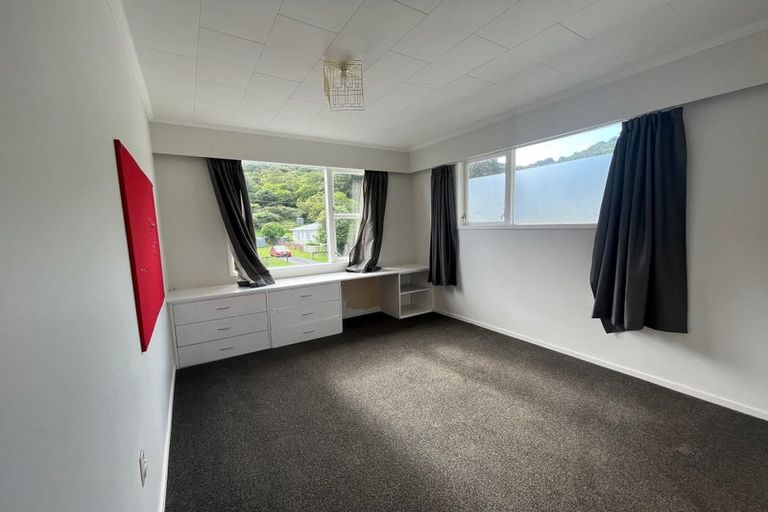 Photo of property in 120 Hair Street, Wainuiomata, Lower Hutt, 5014