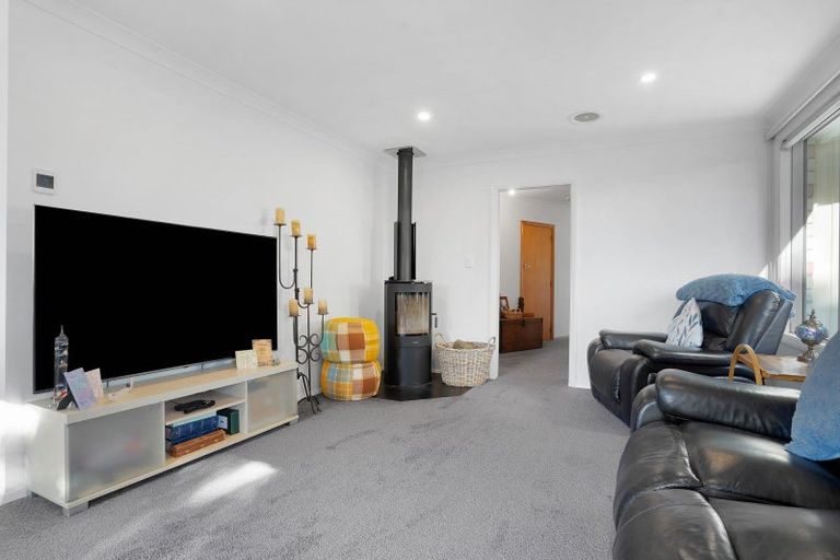 Photo of property in 62 Venice Street, Martinborough, 5711