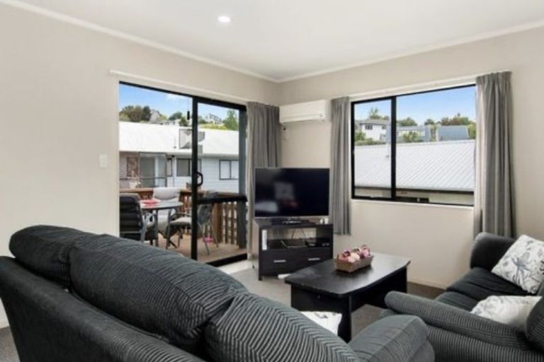 Photo of property in 82a Meander Drive, Welcome Bay, Tauranga, 3112