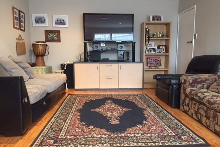 Photo of property in 5 Valencia Place, Manurewa, Auckland, 2102