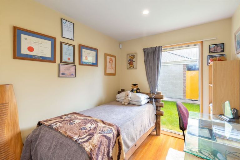 Photo of property in 2/41a Laurence Street, Waltham, Christchurch, 8011