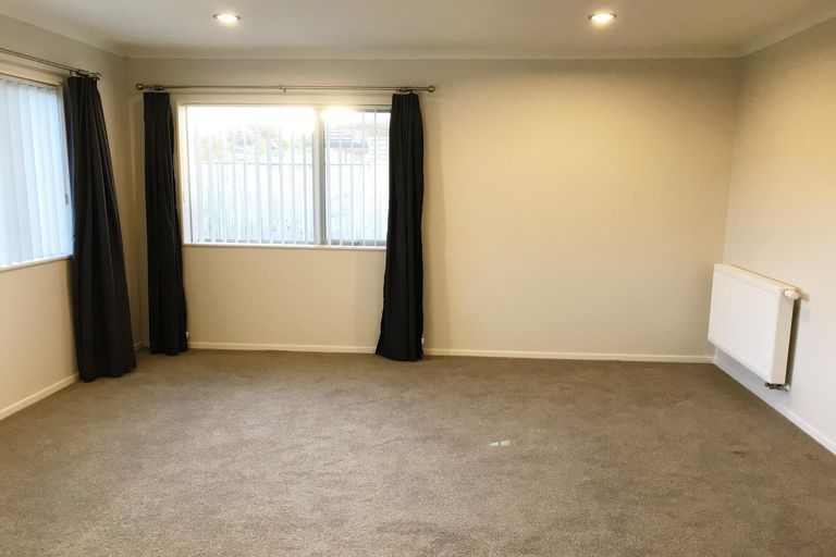 Photo of property in 17 Kilbryde Crescent, Pokeno, 2402