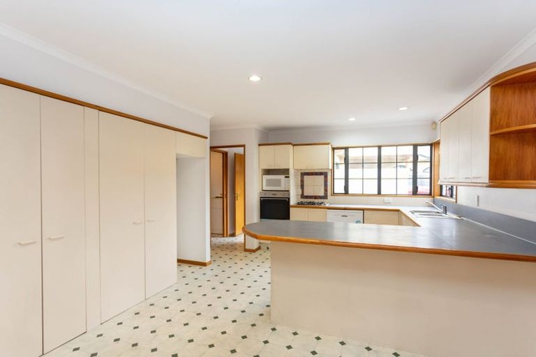 Photo of property in 1/127 Clyde Road, Ilam, Christchurch, 8041