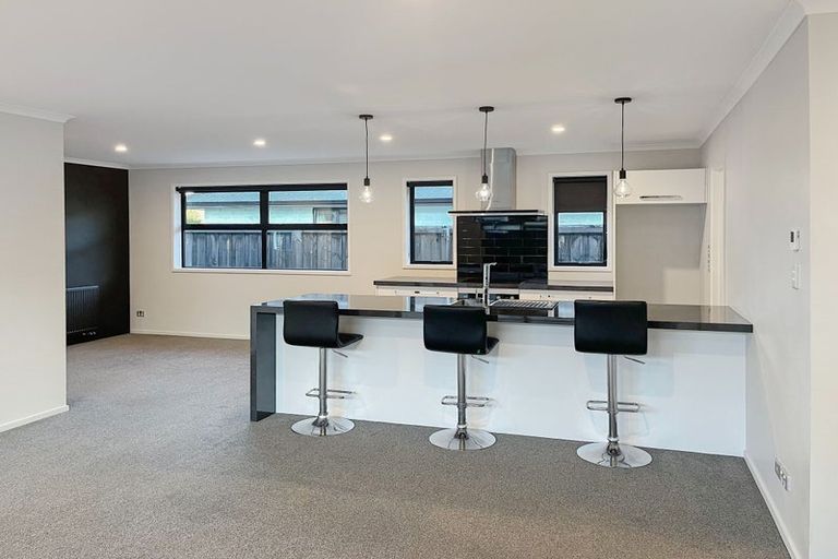 Photo of property in 9 Ragley Way, Rolleston, 7615