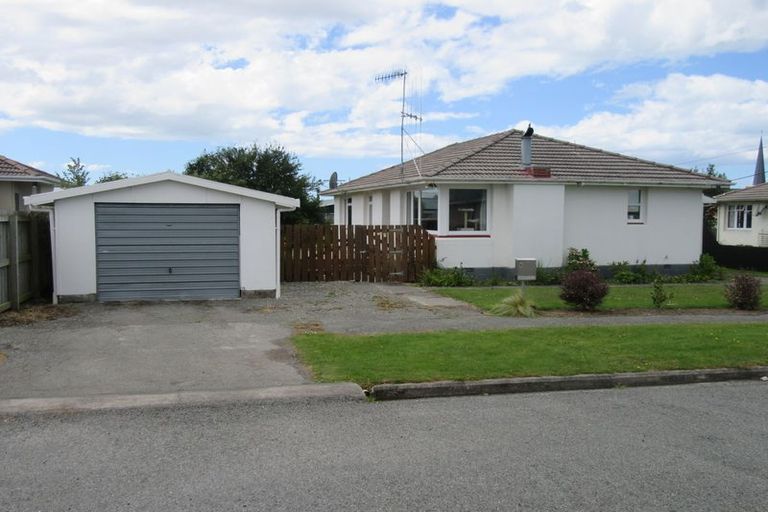 Photo of property in 8 Elizabeth Street, Waimate, 7924
