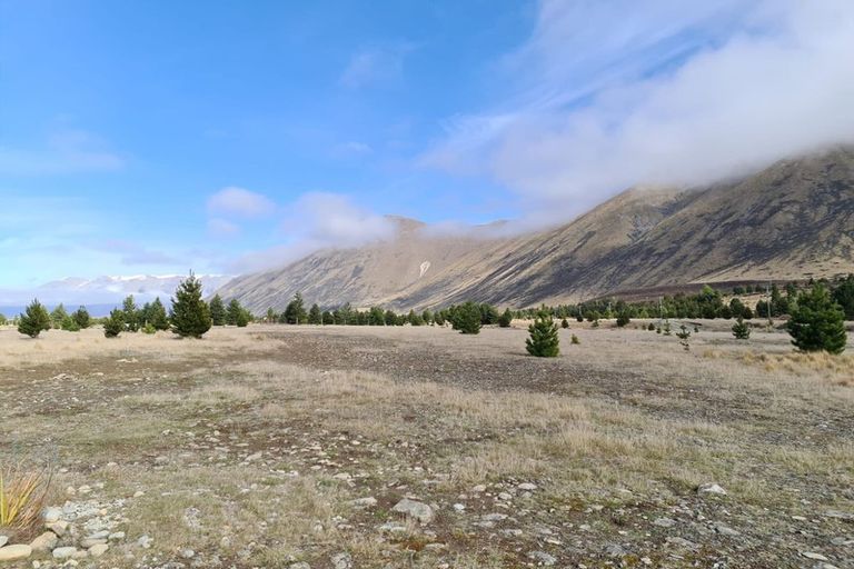 Photo of property in 64 Flanagan Lane, Ben Ohau, Twizel, 7999