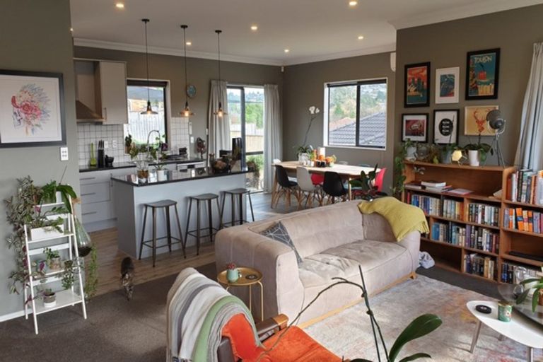 Photo of property in 10 Cartmel Avenue, Massey, Auckland, 0614