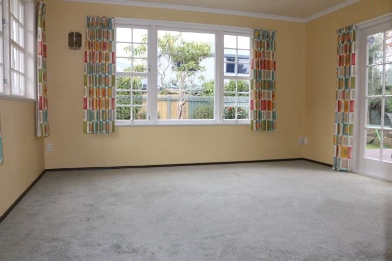 Photo of property in 140 Victoria Avenue, Hokowhitu, Palmerston North, 4410