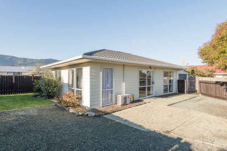 Photo of property in 2/56 Songer Street, Stoke, Nelson, 7011