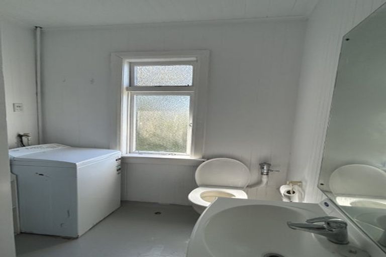 Photo of property in 19 Hadfield Terrace, Kelburn, Wellington, 6012