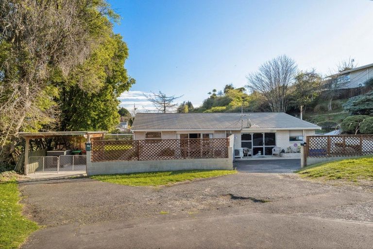 Photo of property in 2a Runciman Street, Green Island, Dunedin, 9018