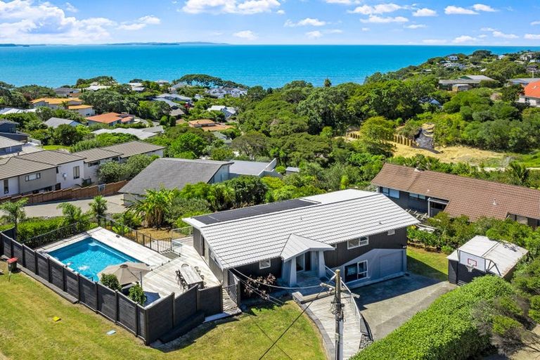 Photo of property in 300 Whangaparaoa Road, Stanmore Bay, Whangaparaoa, 0932