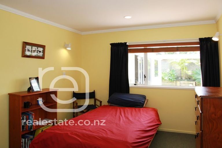 Photo of property in 157 West Harbour Drive, West Harbour, Auckland, 0618