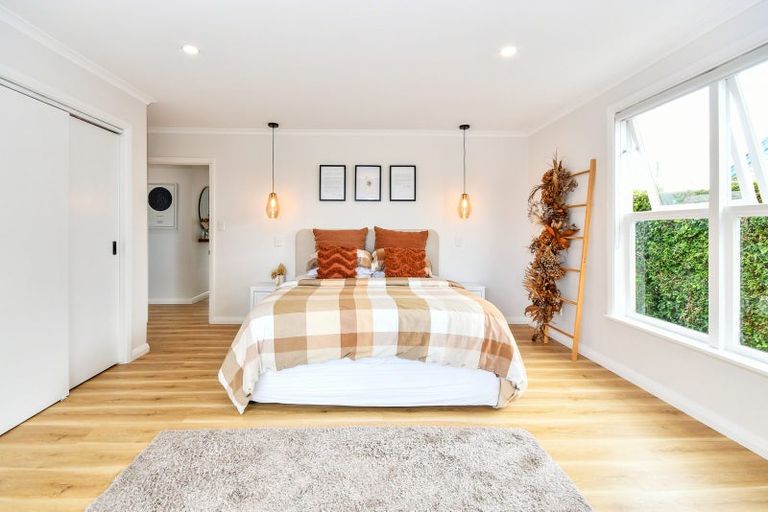 Photo of property in 25 Village Way, Ardmore, Papakura, 2582