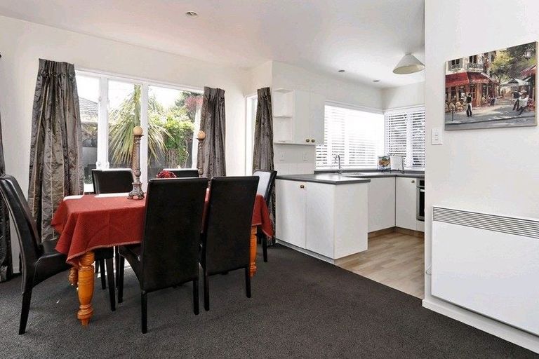 Photo of property in 22a Hay Street, Bromley, Christchurch, 8062