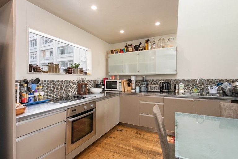 Photo of property in 258/21 Left Bank, Te Aro, Wellington, 6011