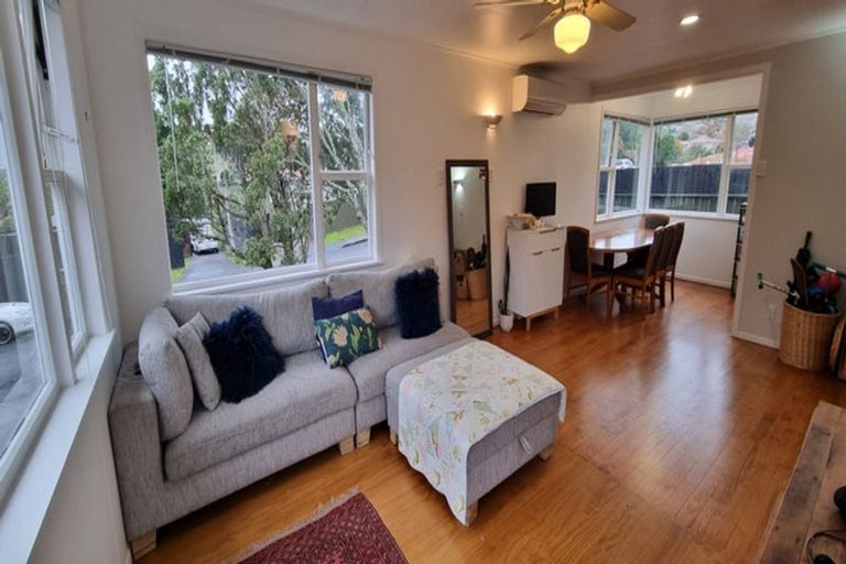 Photo of property in 15 Linwood Avenue, Forrest Hill, Auckland, 0620