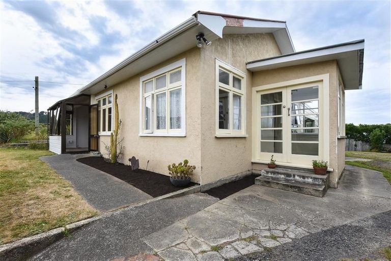 Photo of property in 304 Tomahawk Road, Ocean Grove, Dunedin, 9013