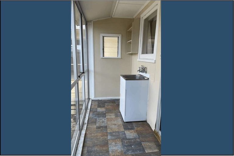 Photo of property in 20 Lipscombe Crescent, Havelock North, 4130