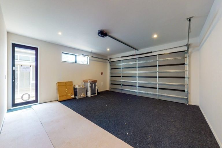 Photo of property in 122 Silverstream Road, Crofton Downs, Wellington, 6035