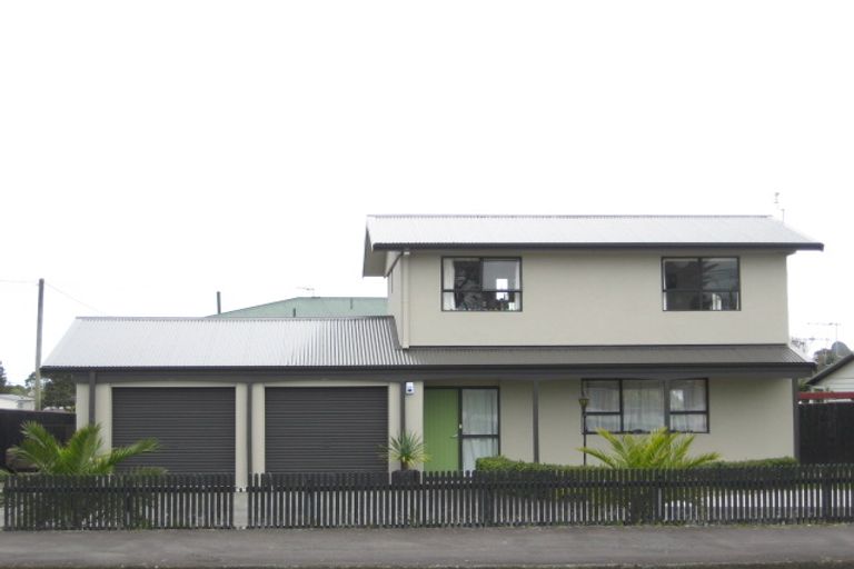 Photo of property in 164a Tukapa Street, Westown, New Plymouth, 4310