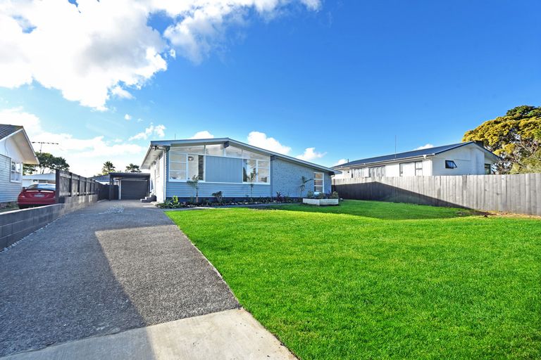 Photo of property in 54 Gainsborough Street, Manurewa, Auckland, 2102