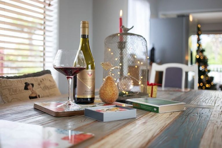 Photo of property in 9 Huber Street, Weymouth, Auckland, 2103