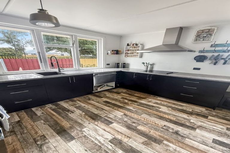 Photo of property in 26 Collins Crescent, Feilding, 4702