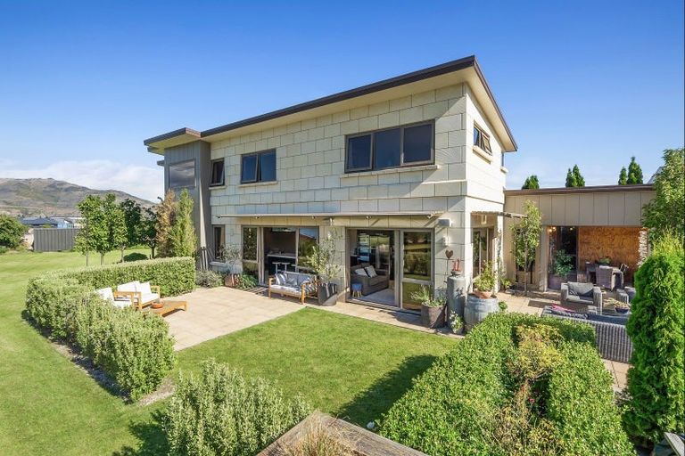 Photo of property in 5 Riesling Way, Cromwell, 9310