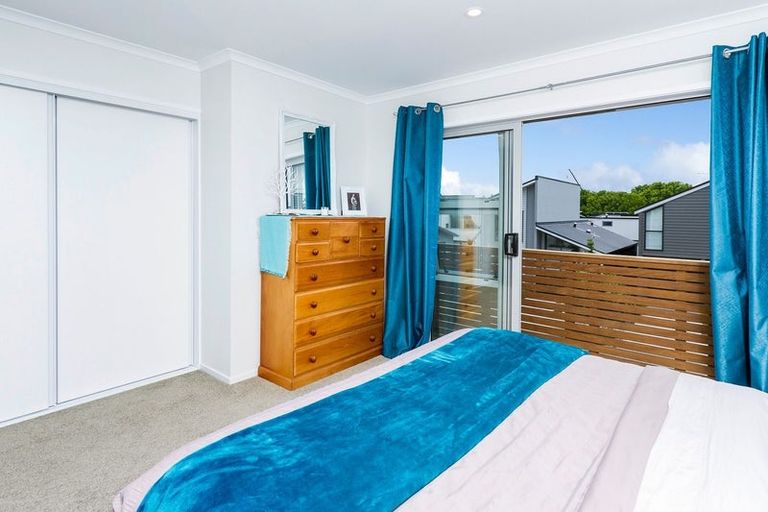 Photo of property in 41 Liquidambar Drive, Hobsonville, Auckland, 0616