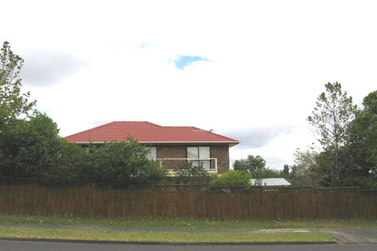 Photo of property in 29 Manutara Avenue, Forrest Hill, Auckland, 0620