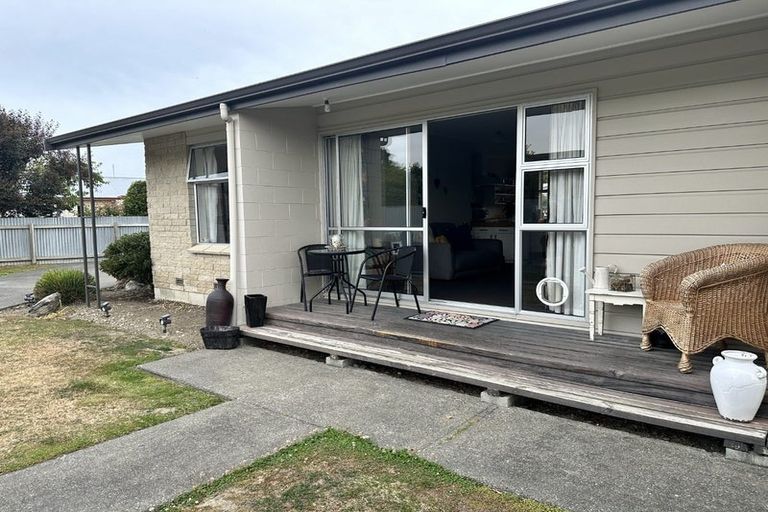 Photo of property in 5-5a Rimu Street, Pleasant Point, 7903