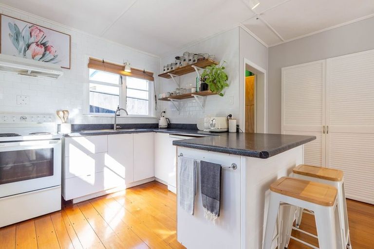 Photo of property in 63 Russell Street, Stepneyville, Nelson, 7010