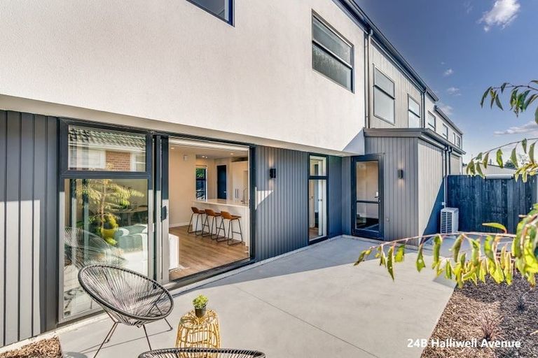 Photo of property in 24d Halliwell Avenue, Papanui, Christchurch, 8052