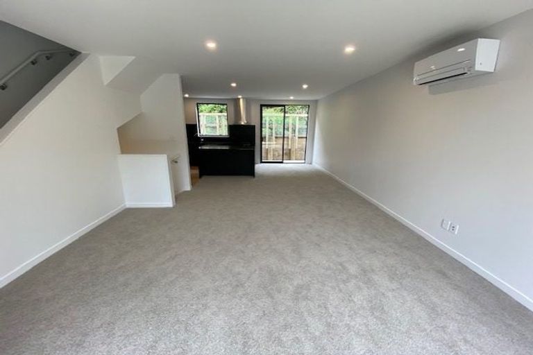 Photo of property in 23 Rua Kai Way, Brooklyn, Wellington, 6021