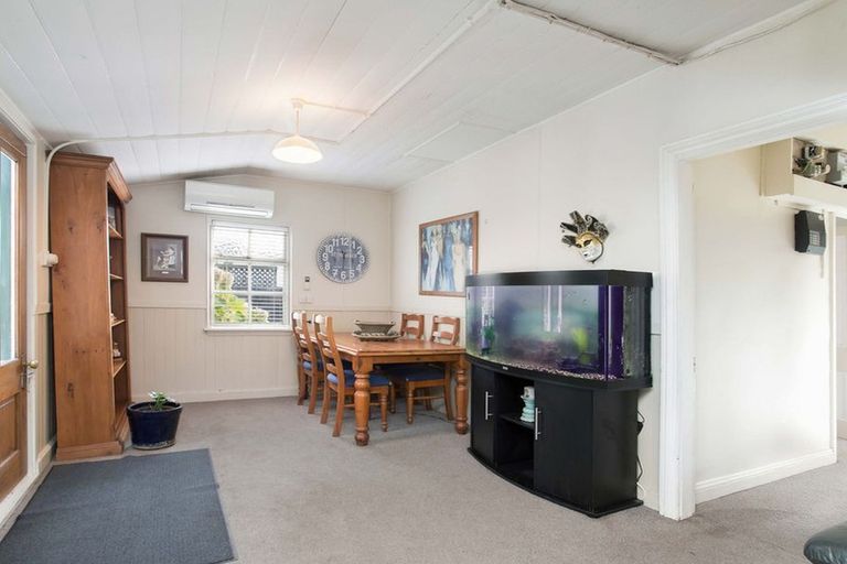 Photo of property in 1/184 Hastings Street, Waltham, Christchurch, 8023