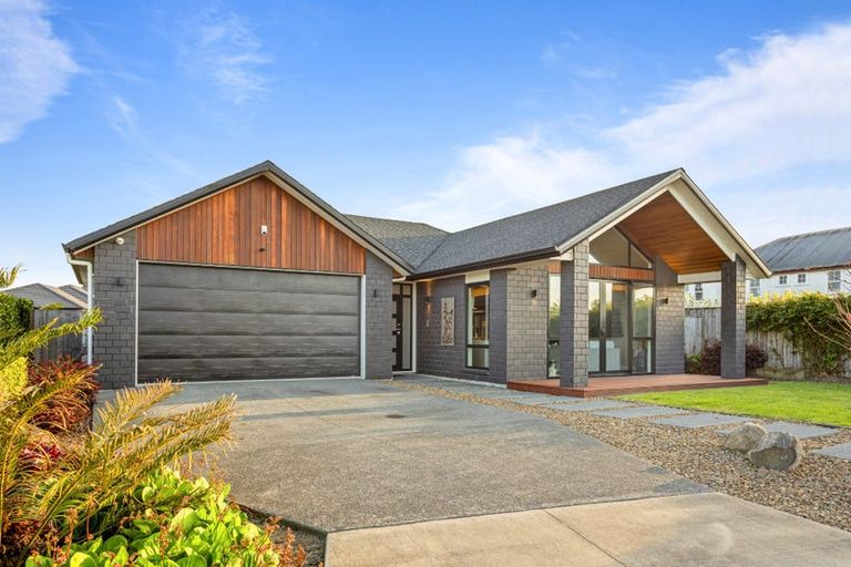 Photo of property in 10 Riverhead Point Drive, Riverhead, 0820