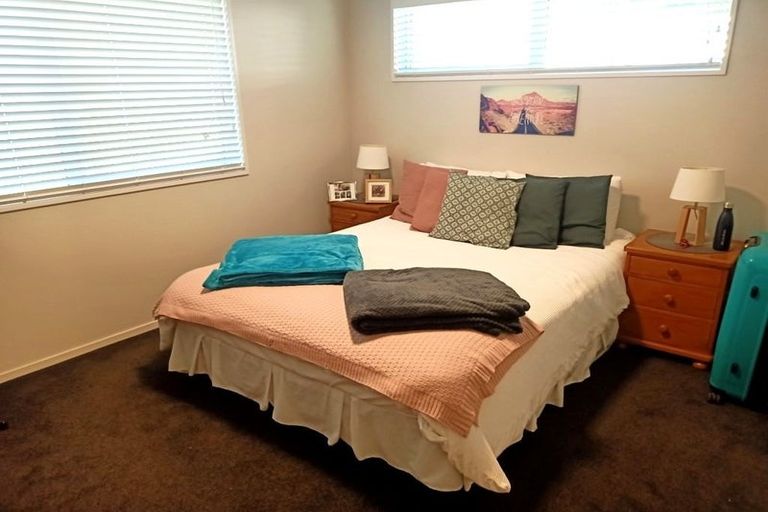 Photo of property in 4/2 Dyers Pass Road, Cashmere, Christchurch, 8022