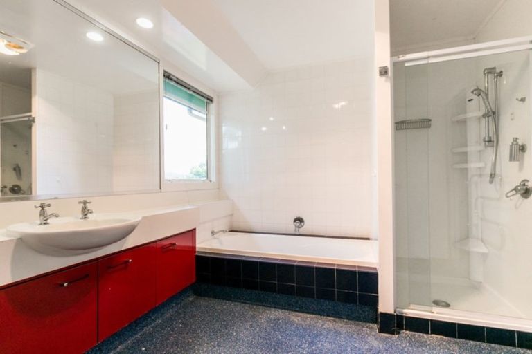 Photo of property in 55 Penrith Road, Poraiti, Napier, 4182