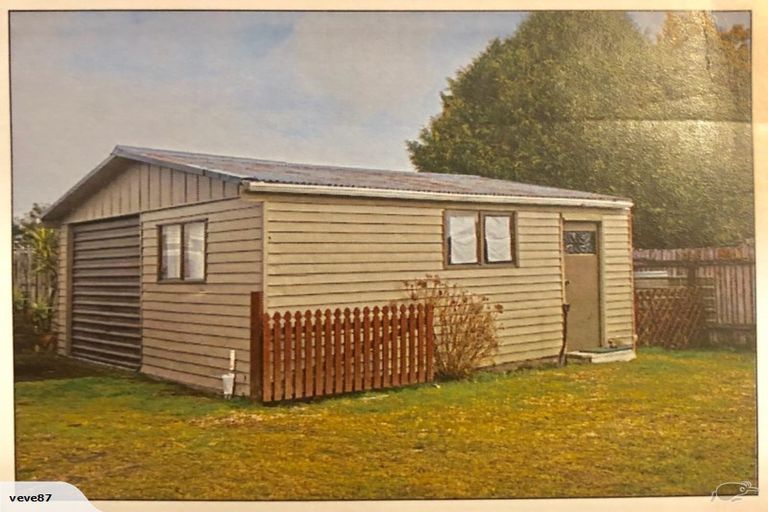 Photo of property in 6 Rewarewa Street, Owhata, Rotorua, 3010