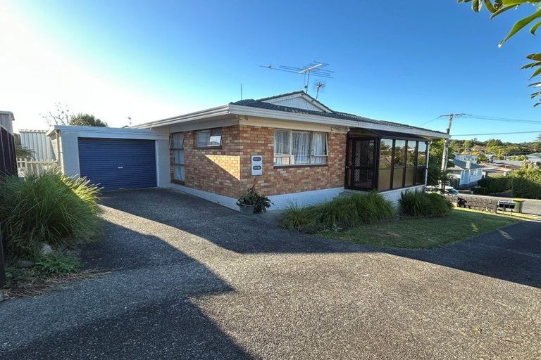 Photo of property in 1/9 Nelson Street, Papakura, 2110
