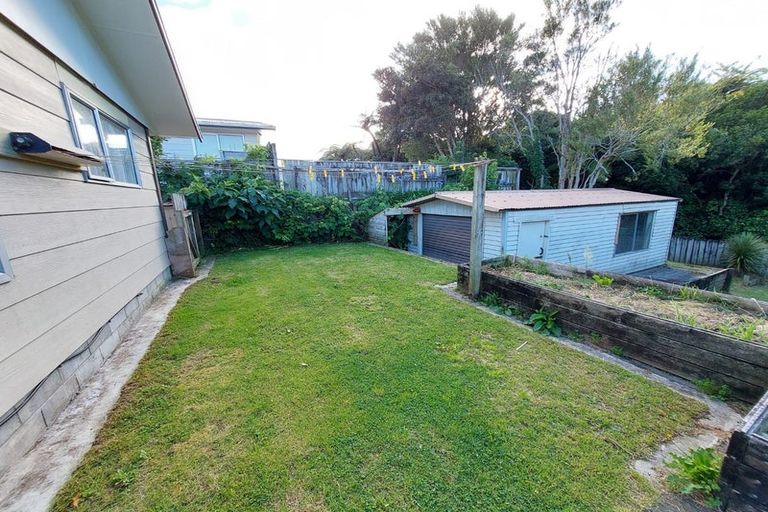 Photo of property in 77 Pembroke Street, Westown, New Plymouth, 4310