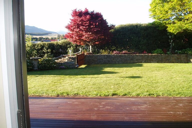 Photo of property in 9 Fastness Crescent, Wanaka, 9305