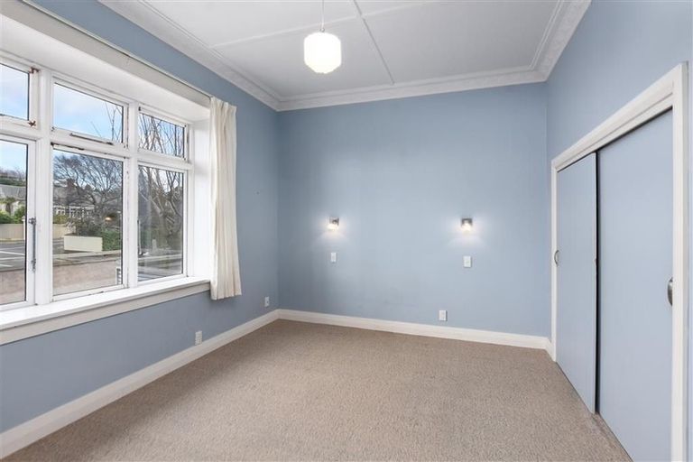 Photo of property in 1 Kilgour Street, Roslyn, Dunedin, 9010